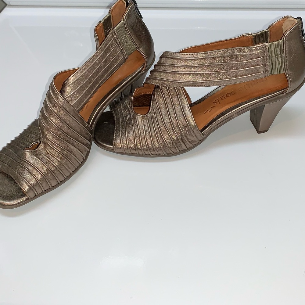 Gentle Souls Osaka Rama Sandals